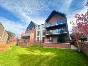 Photo 17- click for photo gallery